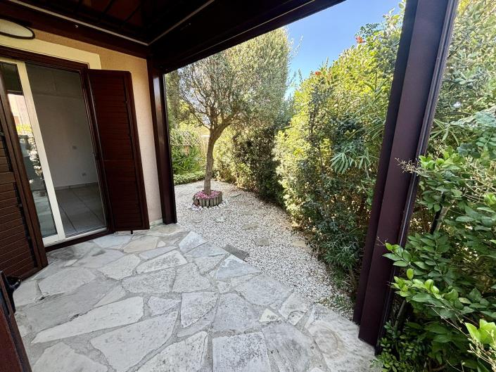 Image No.19-Villa / Détaché de 4 chambres à vendre à Tsada