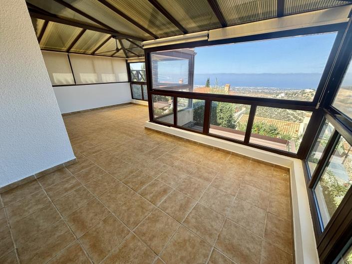 Image No.10-Villa / Détaché de 4 chambres à vendre à Tsada