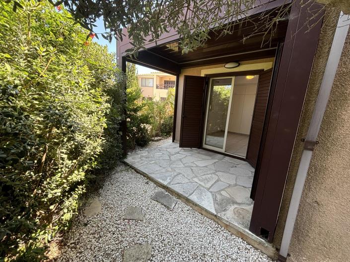 Image No.29-Villa / Détaché de 4 chambres à vendre à Tsada