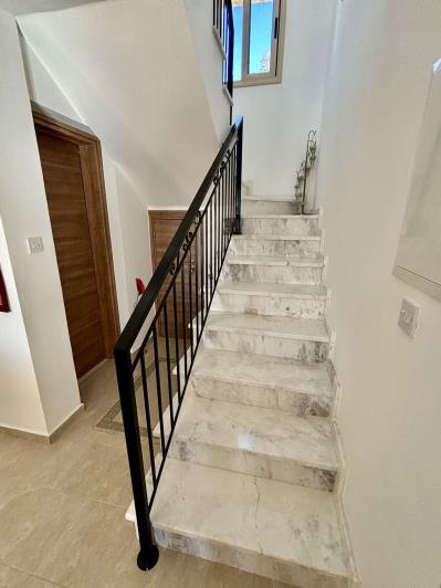 Image No.20-Villa / Détaché de 3 chambres à vendre à Simou