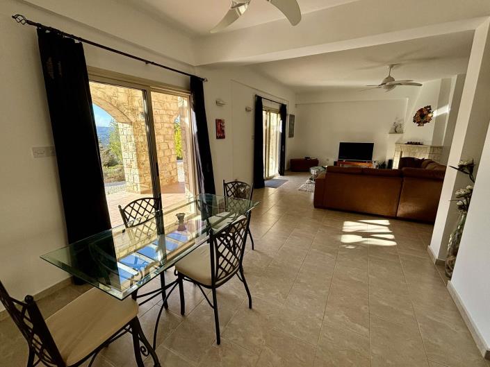 Image No.6-Villa / Détaché de 3 chambres à vendre à Simou