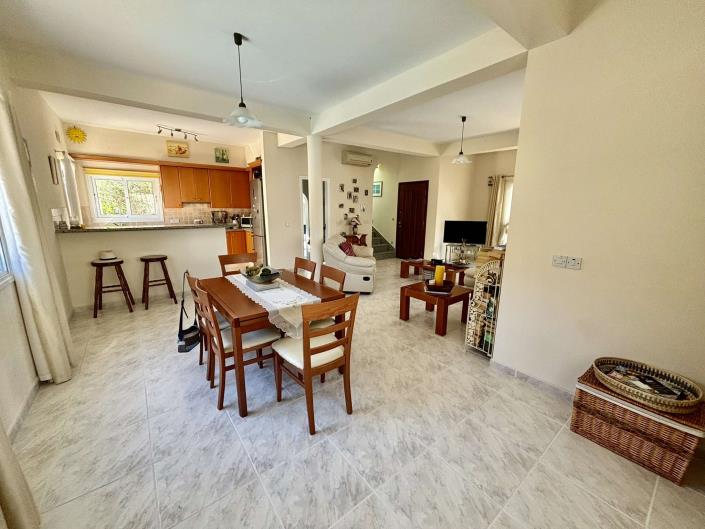 Image No.7-Villa / Détaché de 3 chambres à vendre à Tala