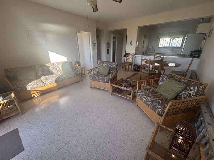 Image No.7-Jumelé de 4 chambres à vendre à Chlorakas