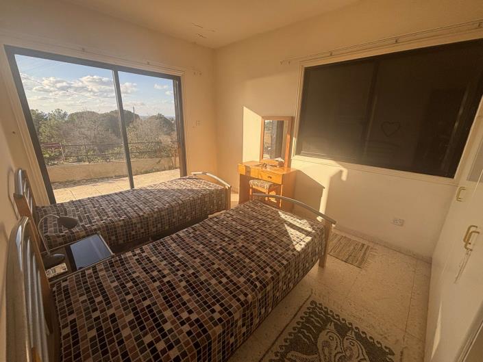 Image No.11-Jumelé de 4 chambres à vendre à Chlorakas