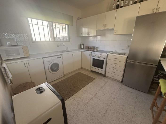 Image No.4-Jumelé de 4 chambres à vendre à Chlorakas