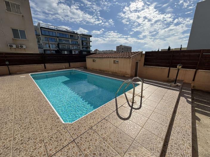 Image No.19-3 Bed Semi-Detached for sale