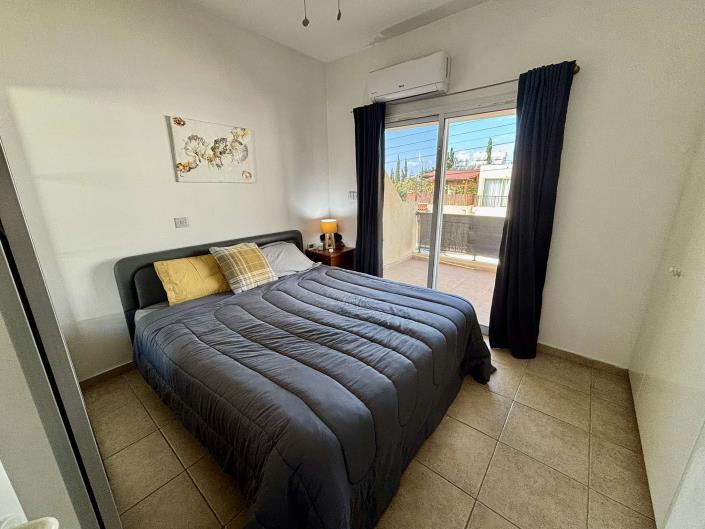 Image No.9-3 Bed Semi-Detached for sale