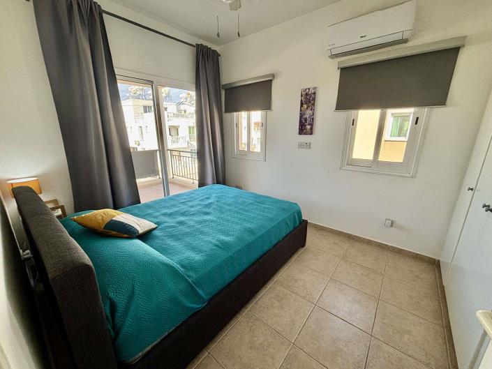 Image No.11-3 Bed Semi-Detached for sale