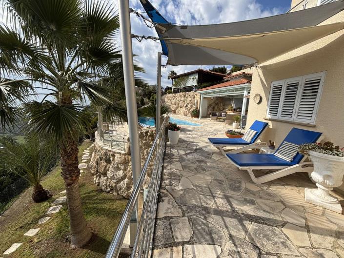 Image No.33-3 Bed Villa / Detached for sale