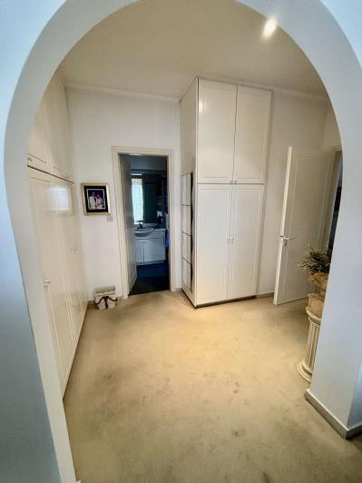 Image No.19-3 Bed Villa / Detached for sale