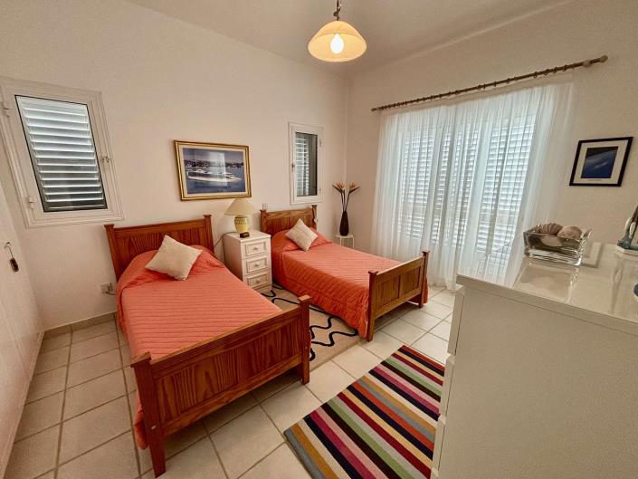 Image No.23-3 Bed Villa / Detached for sale