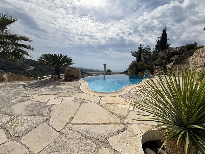 Image No.40-3 Bed Villa / Detached for sale