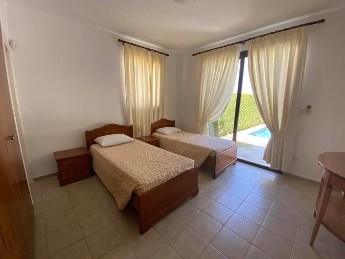 Image No.5-3 Bed Villa / Detached for sale