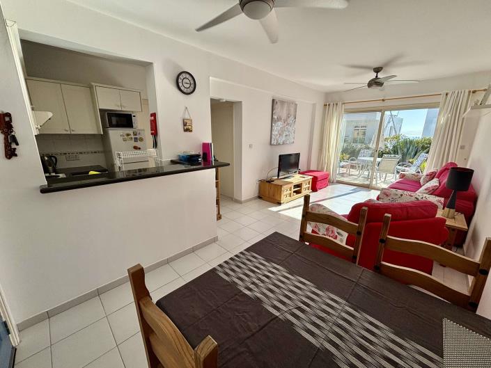 Image No.4-Appartement de 1 chambre à vendre à Peyia