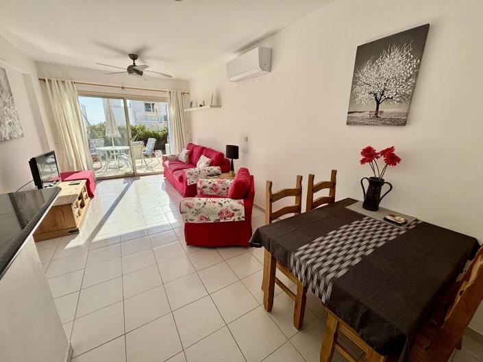 Image No.5-Appartement de 1 chambre à vendre à Peyia