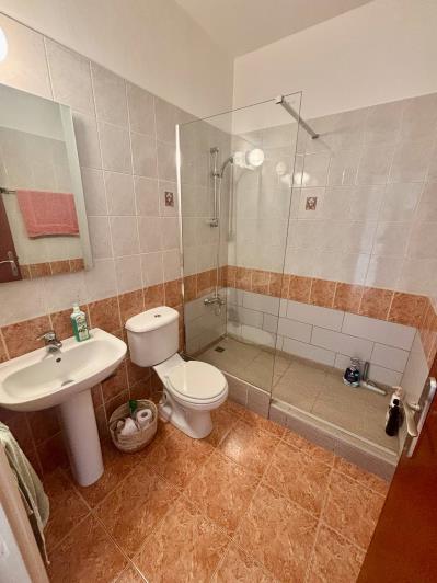 Image No.11-Appartement de 2 chambres à vendre à Peyia