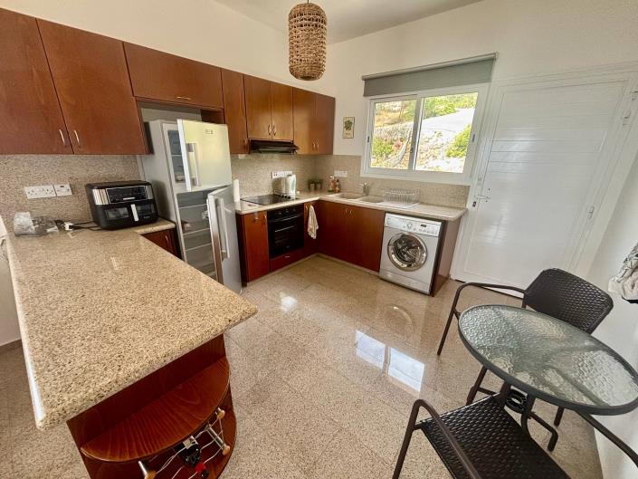 Image No.4-Appartement de 2 chambres à vendre à Peyia