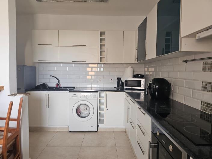 Image No.5-2 Bed Townhouse for sale