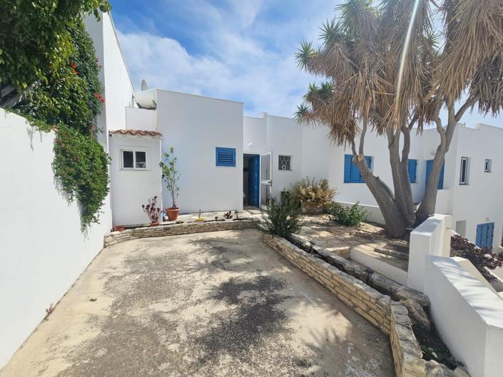 Image No.1-2 Bed Townhouse for sale