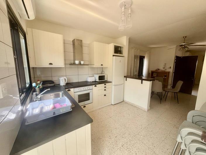 Image No.5-3 Bed Semi-Detached for sale