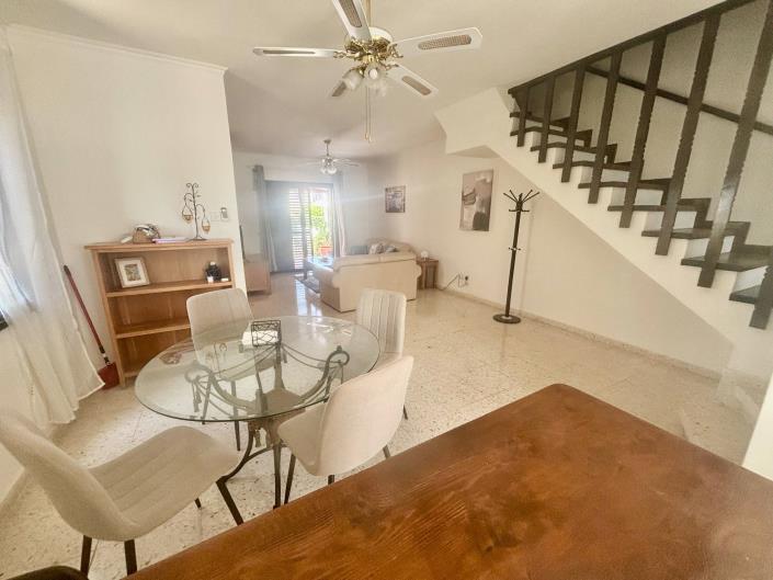 Image No.4-3 Bed Semi-Detached for sale