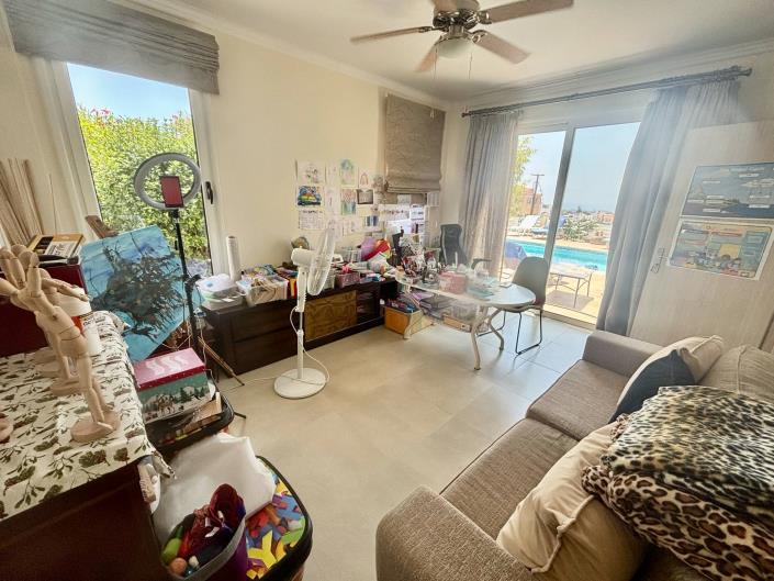 Image No.9-4 Bed Villa for sale