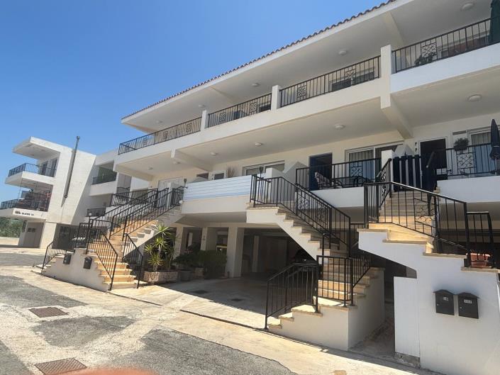Image No.1-2 Bed Townhouse for sale