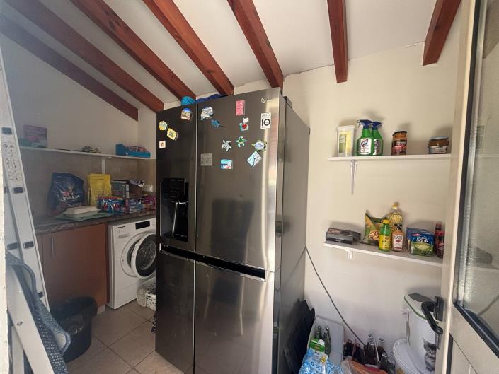 Image No.18-3 Bed Bungalow for sale