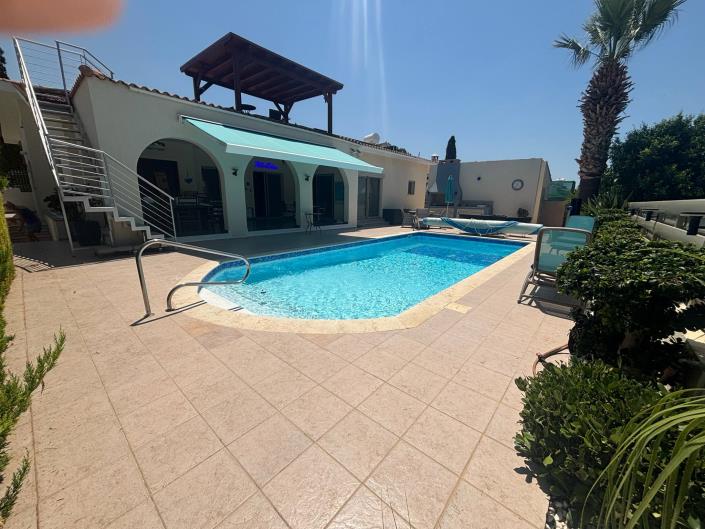 Image No.28-3 Bed Bungalow for sale