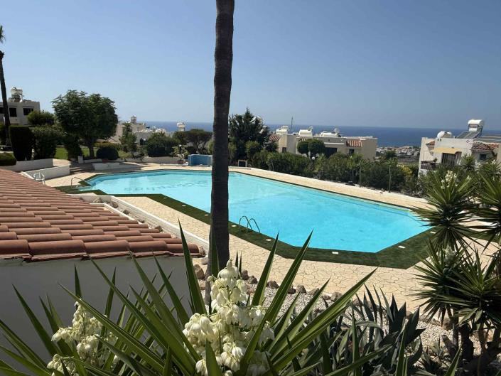 Image No.27-3 Bed Semi-Detached for sale