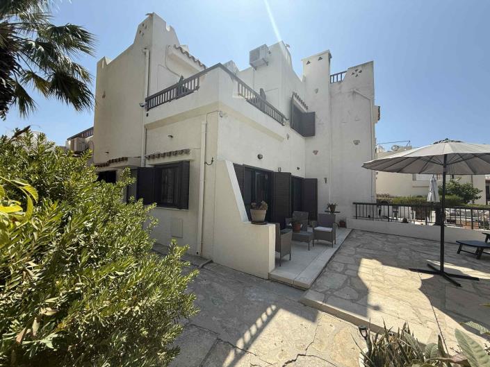 Image No.28-3 Bed Semi-Detached for sale