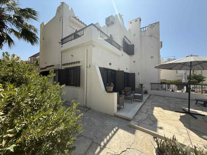 Image No.32-3 Bed Semi-Detached for sale