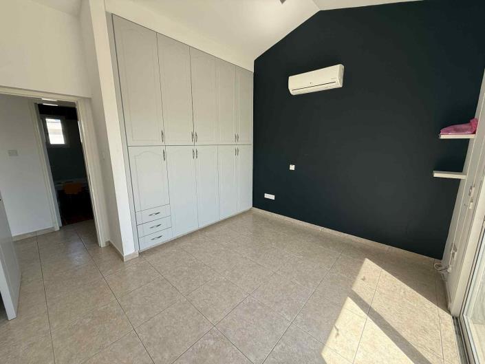 Image No.15-Villa / Détaché de 3 chambres à vendre à Kissonerga