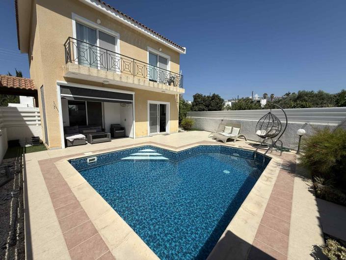 Image No.2-Villa / Détaché de 3 chambres à vendre à Kissonerga