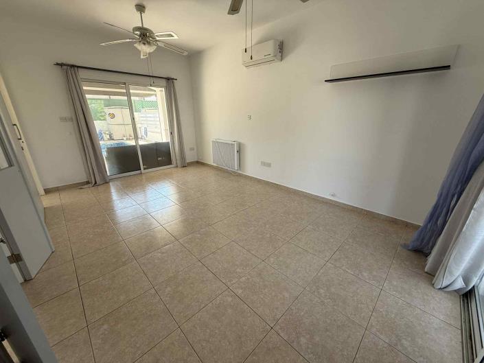 Image No.7-Villa / Détaché de 3 chambres à vendre à Kissonerga