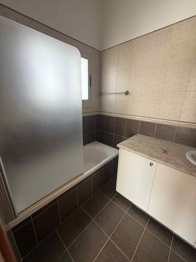 Image No.22-Villa / Détaché de 4 chambres à vendre à Stroumpi