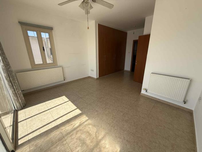 Image No.21-Villa / Détaché de 4 chambres à vendre à Stroumpi