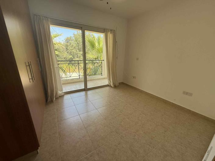 Image No.14-Villa / Détaché de 4 chambres à vendre à Stroumpi