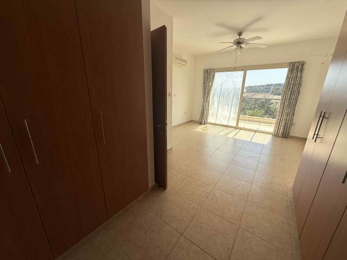 Image No.20-Villa / Détaché de 4 chambres à vendre à Stroumpi