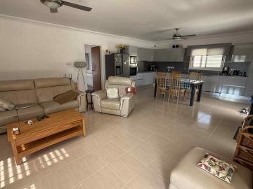 81f67d40-0eec-4f37-983c-223d50d77ba5