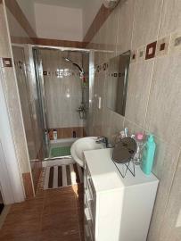 dbe1c9b0-1541-47fa-ab08-6a02bac1e5b2