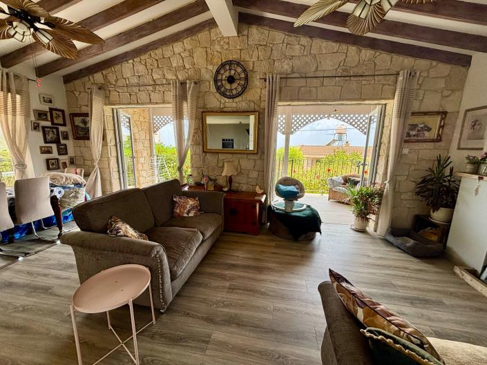 Image No.3-3 Bed Bungalow for sale