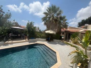 3 Bed Bungalow for sale