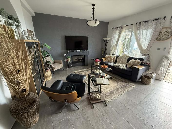 Image No.5-Villa / Détaché de 2 chambres à vendre à Tsada