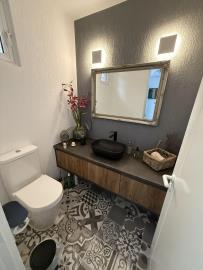 549436c2-3033-4153-aaeb-b81b51dd5370