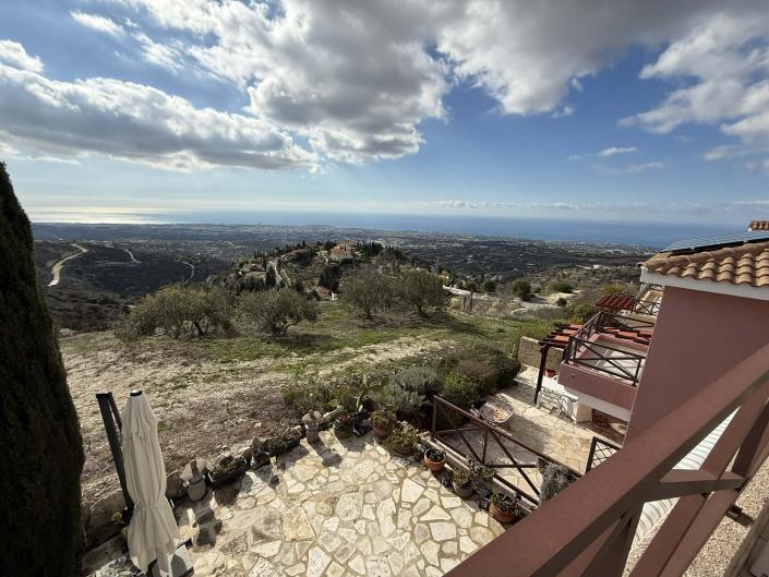 Image No.17-Villa / Détaché de 2 chambres à vendre à Tsada