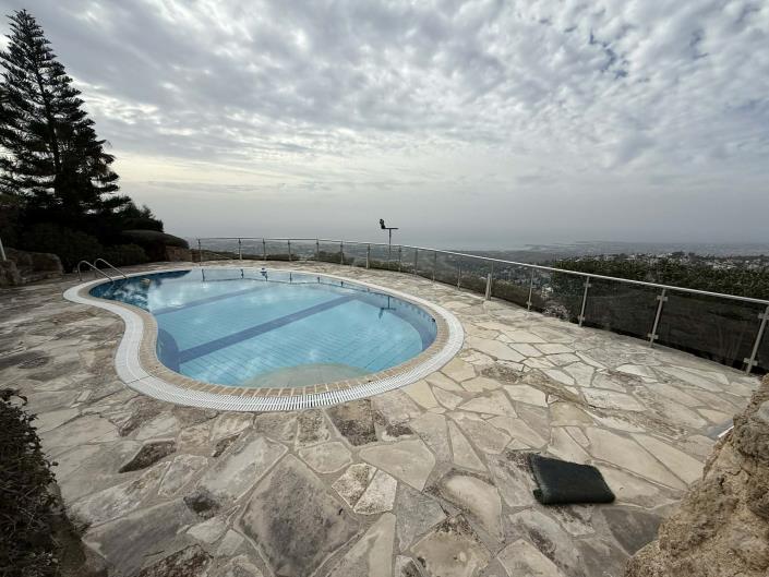 Image No.2-4 Bed Villa / Detached for sale