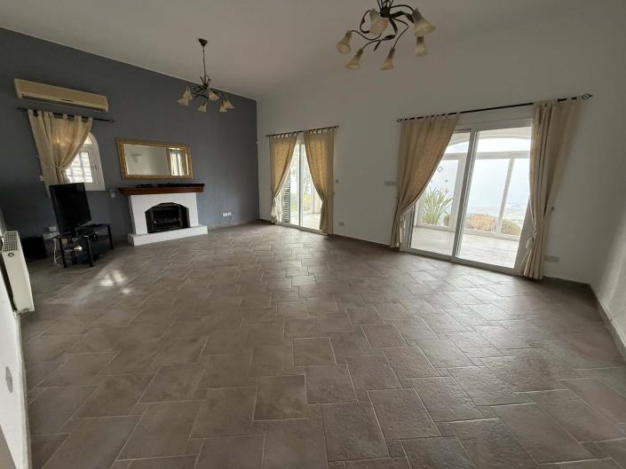 Image No.4-4 Bed Villa / Detached for sale