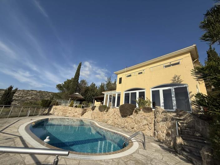 Image No.28-4 Bed Villa / Detached for sale