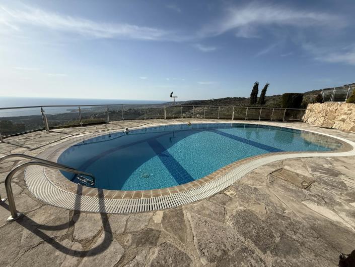 Image No.30-4 Bed Villa / Detached for sale